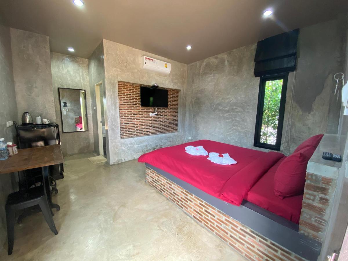 Hotel The Loft House Sakaeo Watthana Nakhon Exterior foto