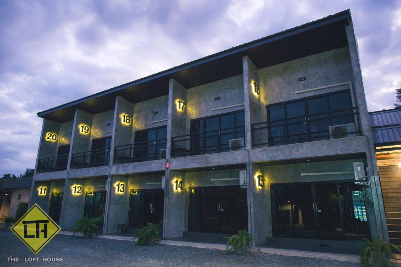 Hotel The Loft House Sakaeo Watthana Nakhon Exterior foto