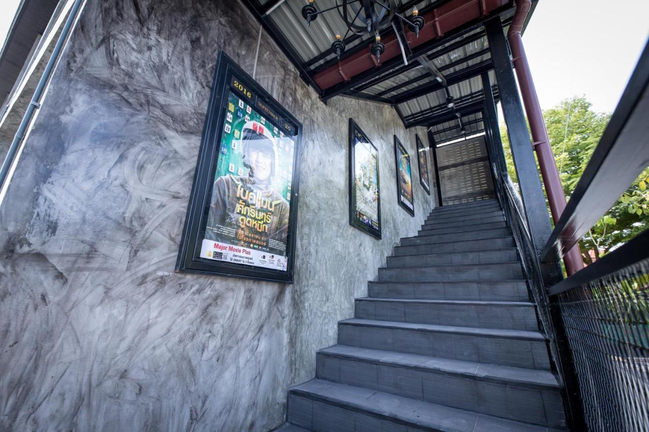 Hotel The Loft House Sakaeo Watthana Nakhon Exterior foto